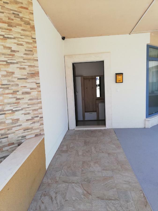 Apartman Dora Ποντστράνα Εξωτερικό φωτογραφία